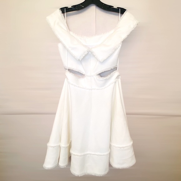 NWT Cinq a Sept Vanessa Off Shoulder Dress in Ivory - Picture 5 of 9
